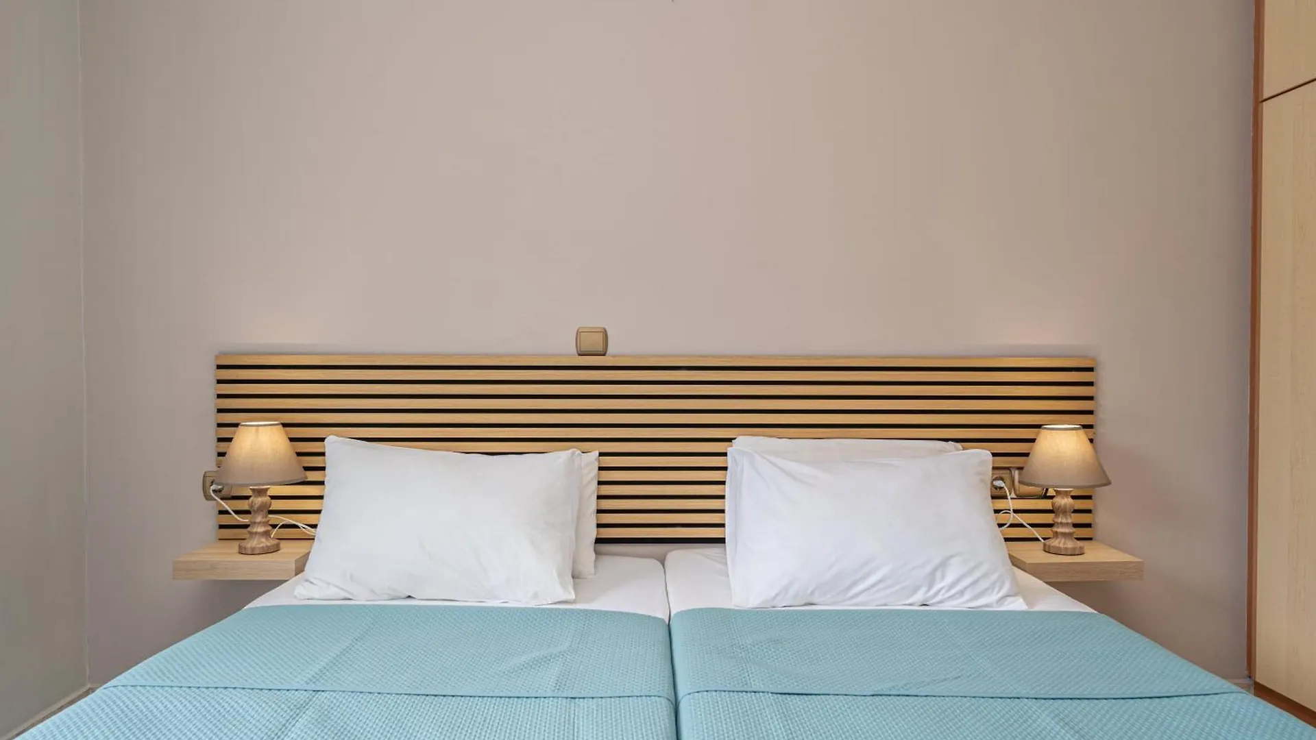 Arte Villa Margarita Apartment Számi